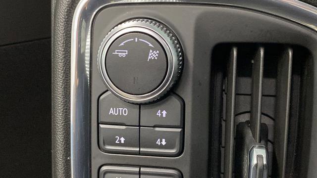 Used 2019 GMC Sierra 1500 AT4 w/ AT4 Premium Package AWD/4WD image 34