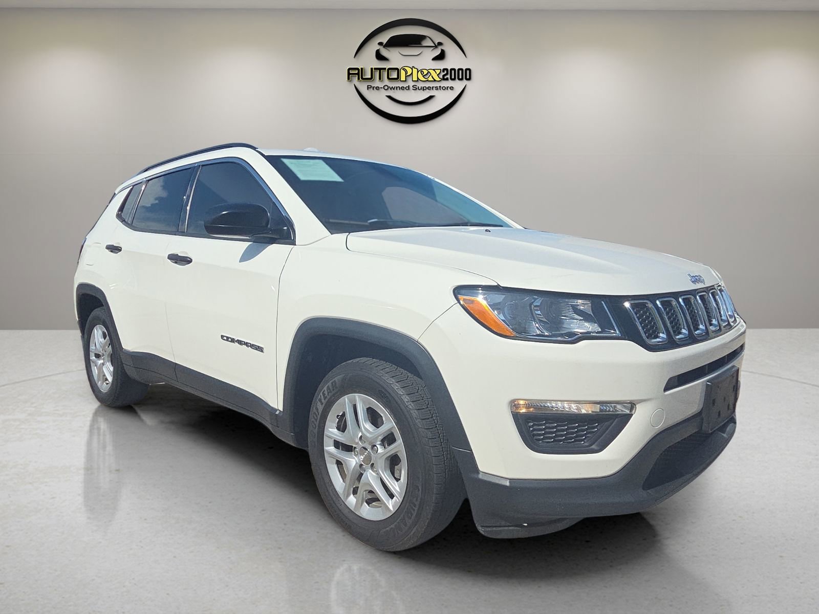 Used 2021 Jeep Compass Sport FWD image 1