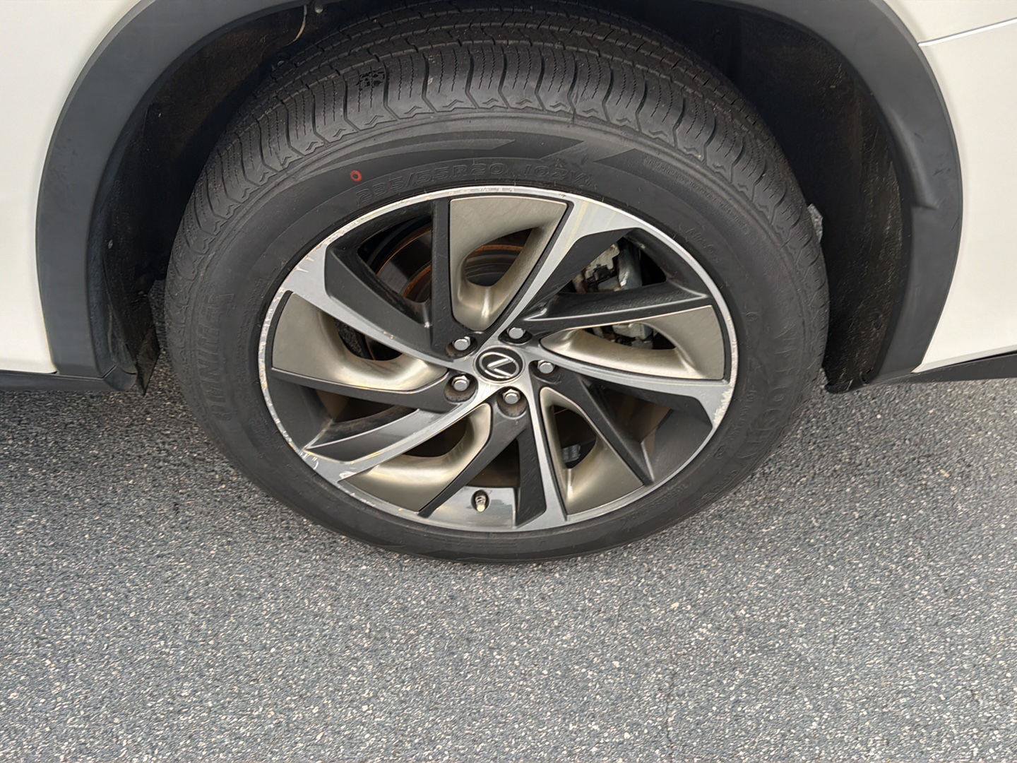 Used 2019 Lexus RX 350L Luxury w/ Cold Area Package (CT) AWD/4WD image 39