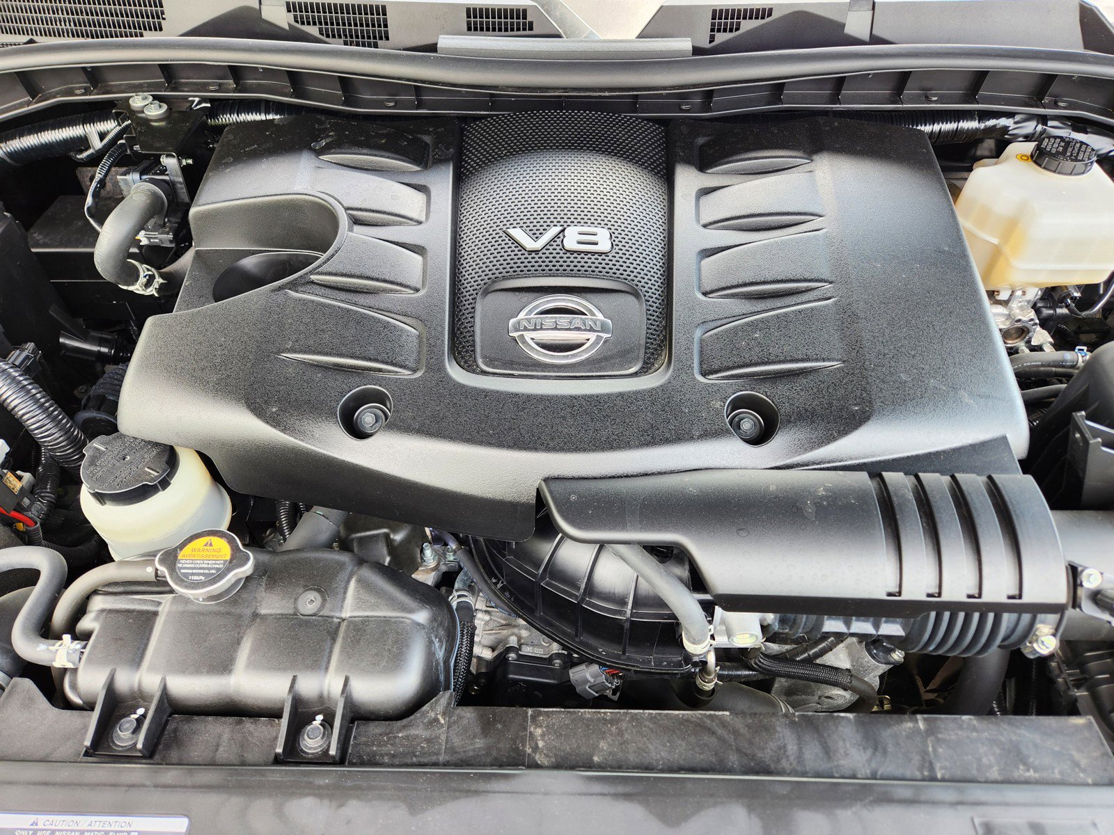 Used 2024 Nissan Armada Platinum w/ Captain's Chairs Package AWD/4WD image 9