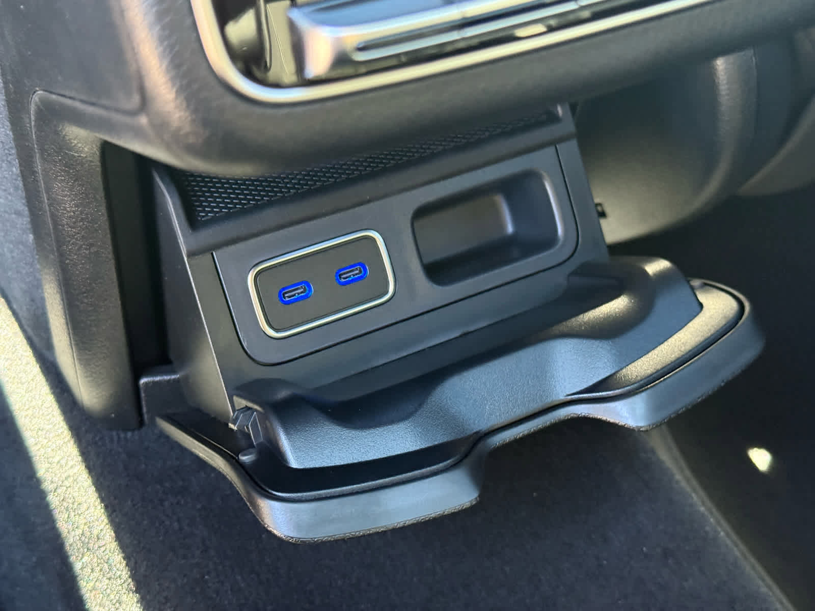 New 2026 Mercedes-Benz GLS 580 4MATIC image 35