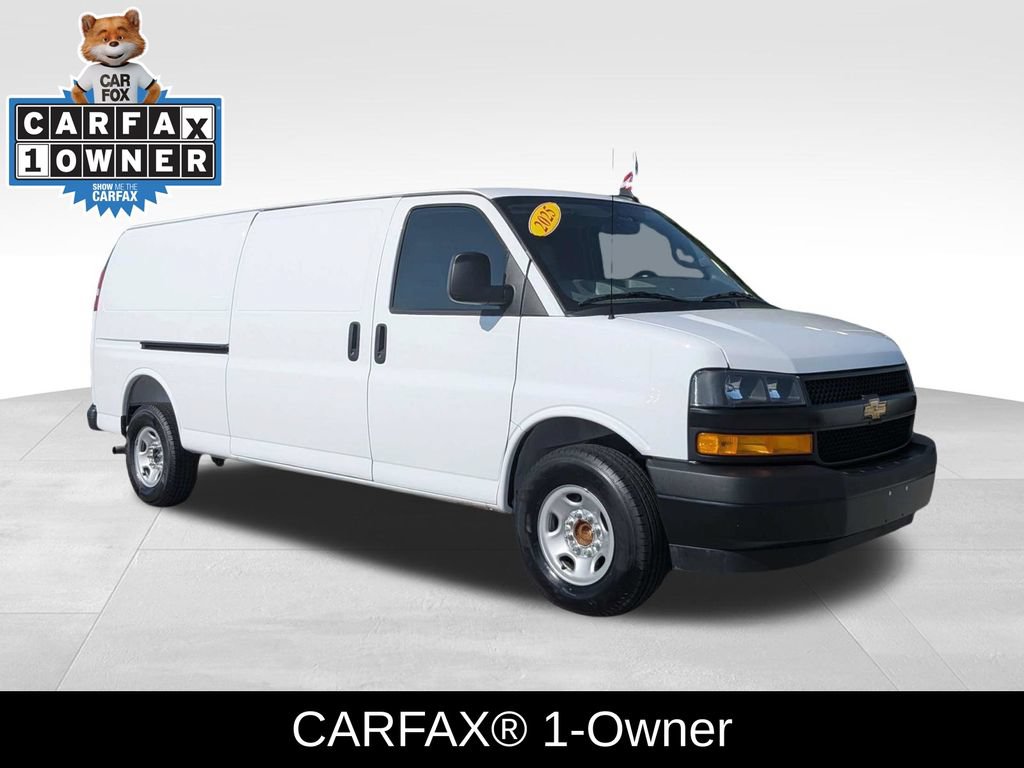 Used 2025 Chevrolet Express 2500 Extended w/ Driver Convenience Package RWD image 2