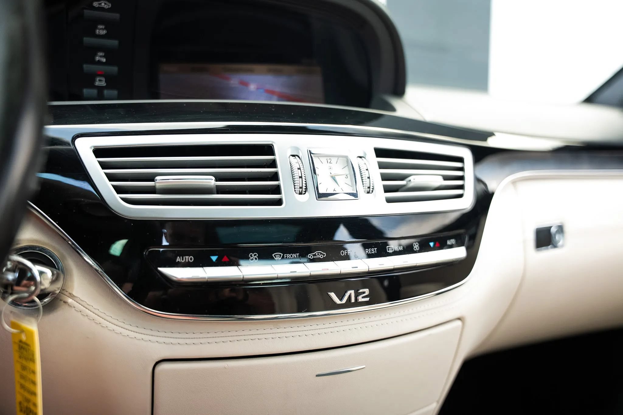 Used 2007 Mercedes-Benz S 600 image 35