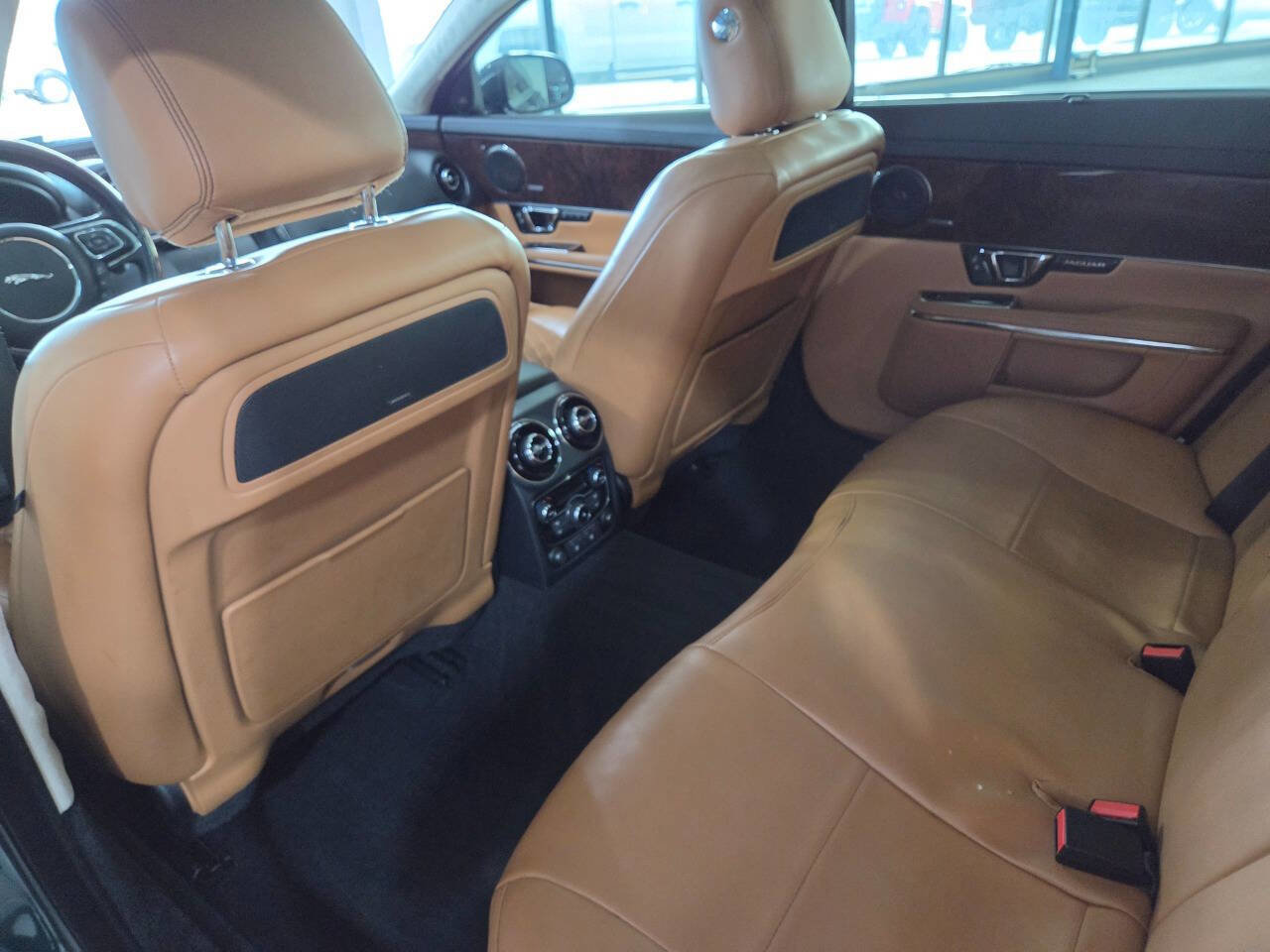 Used 2016 Jaguar XJ L Portfolio AWD/4WD image 19