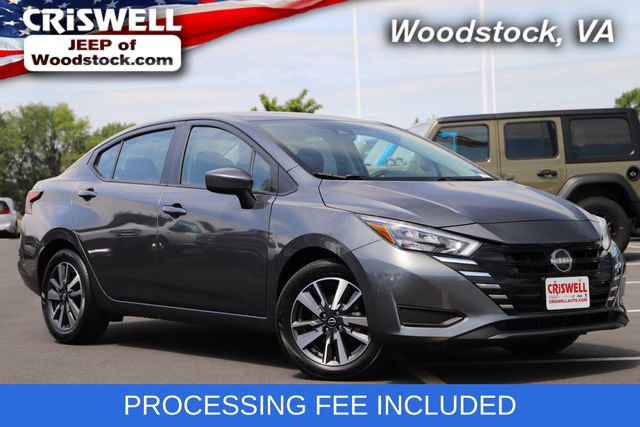 Used 2025 Nissan Versa SV FWD image 1