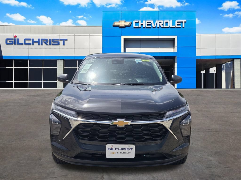 New 2026 Chevrolet Trax LS FWD image 2