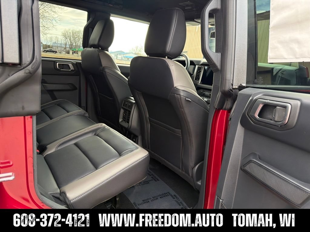 New 2026 Ford Bronco Outer Banks w/ Sasquatch Package AWD/4WD image 16