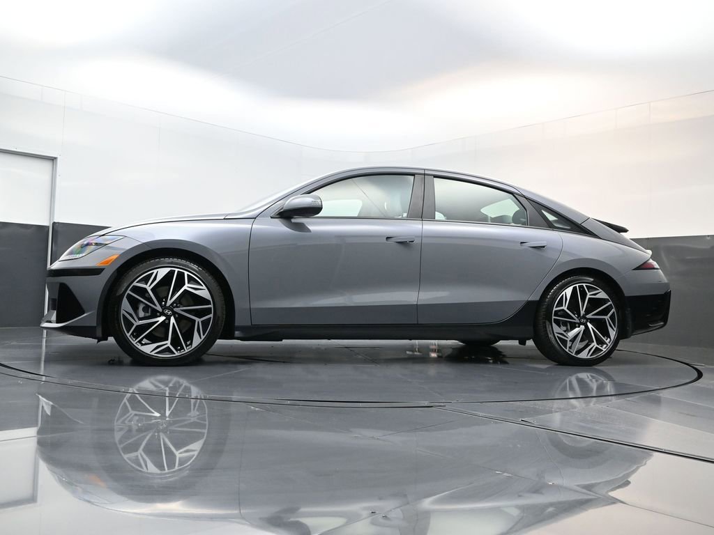 Used 2024 Hyundai Ioniq 6 SEL image 28