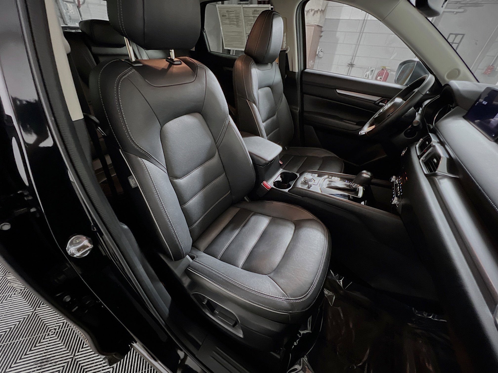 Used 2025 MAZDA CX-5 AWD 2.5 S w/ Preferred Package image 31