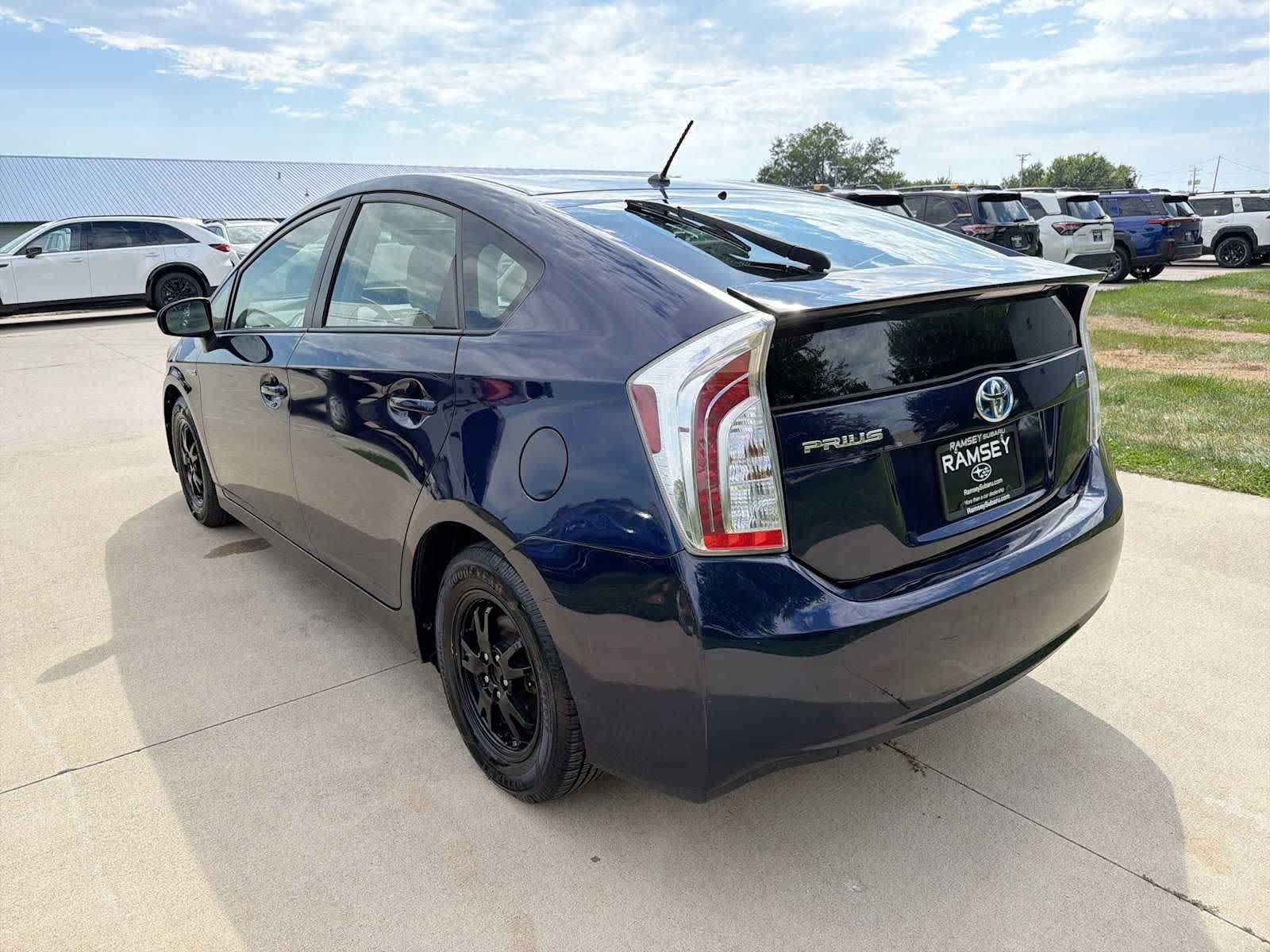 Used 2012 Toyota Prius Two FWD image 4