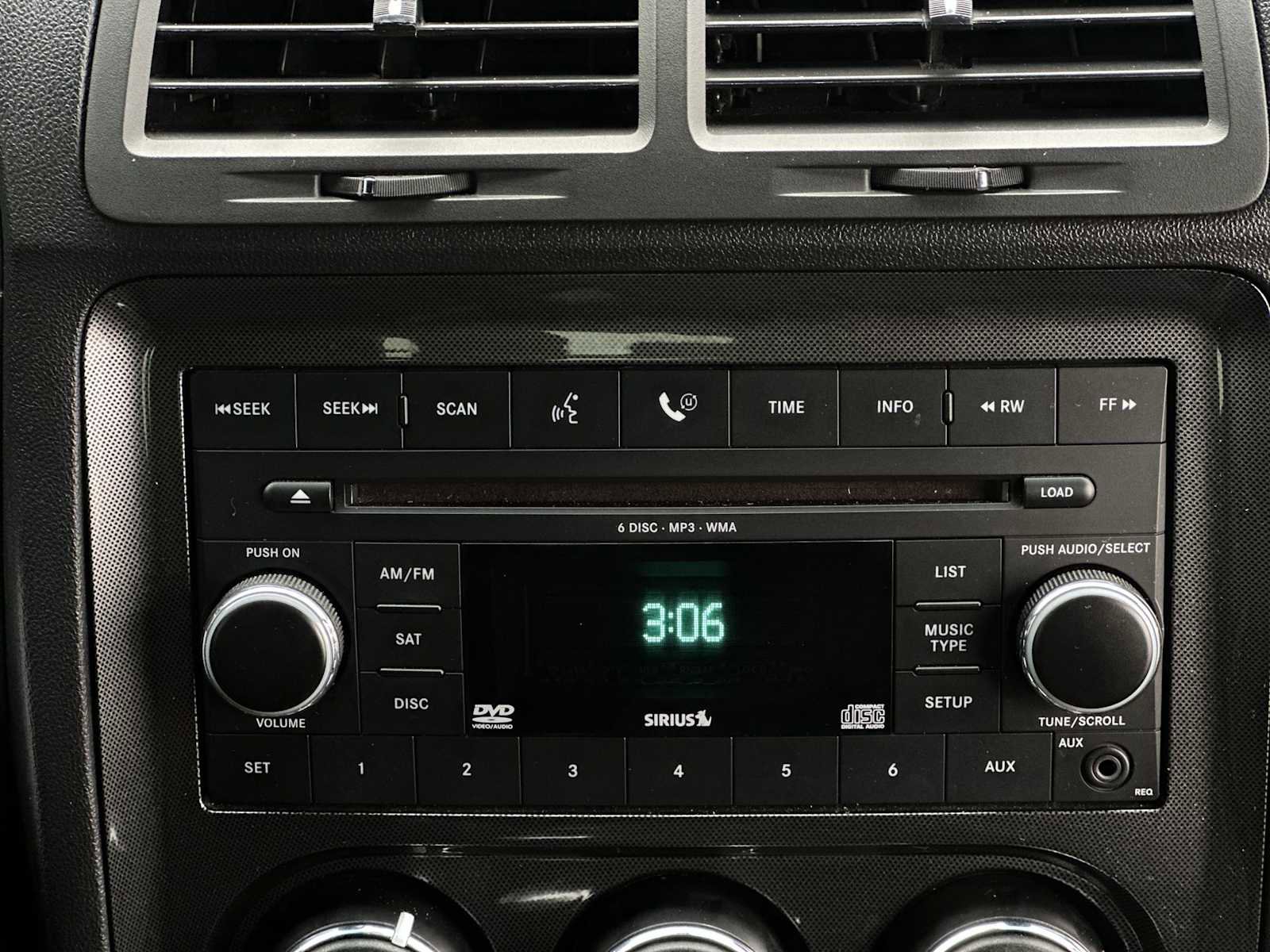 Used 2009 Dodge Challenger SRT8 w/ SRT Option Group II image 12