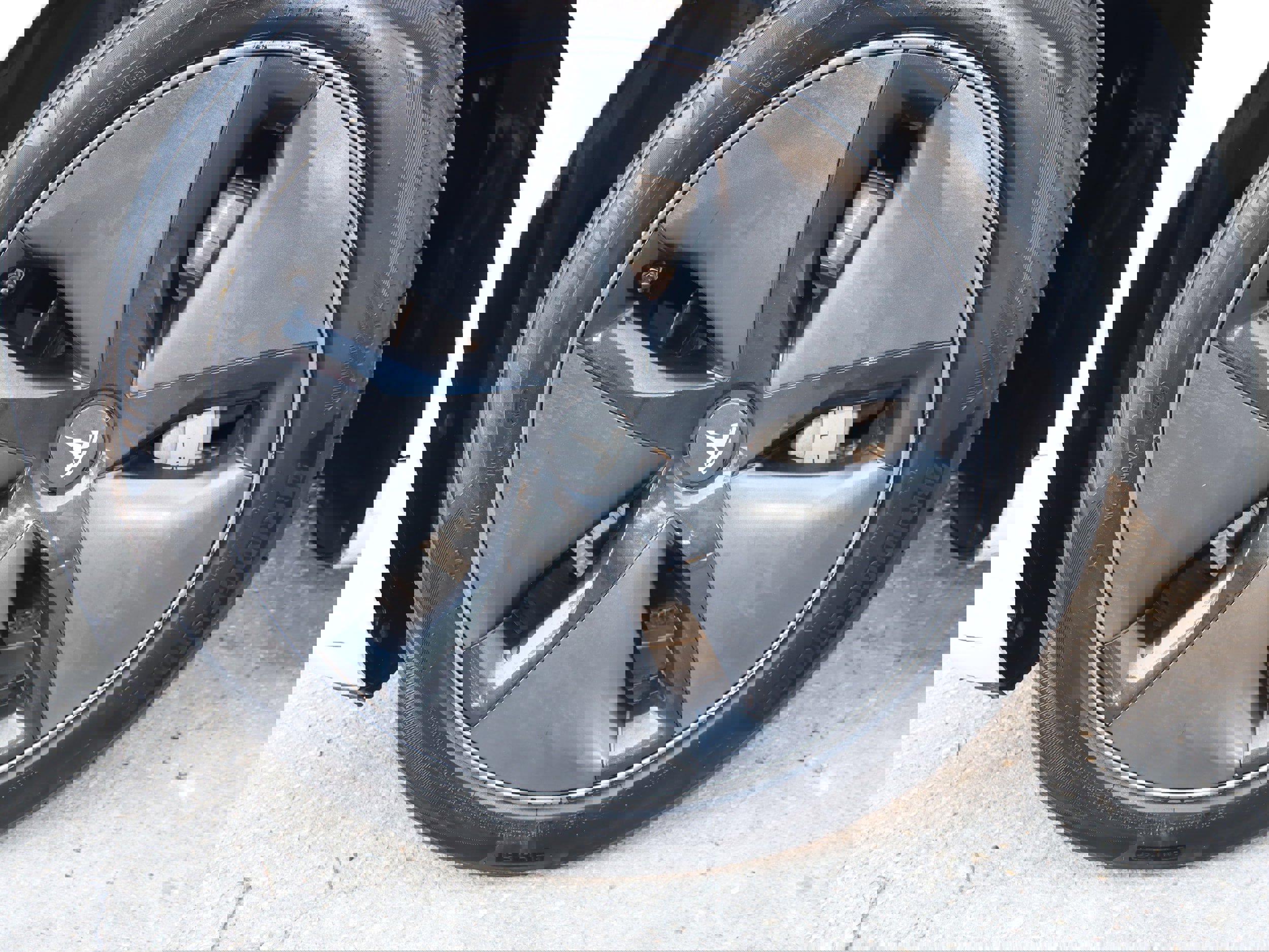 Used 2018 Tesla Model 3 Mid Range image 23