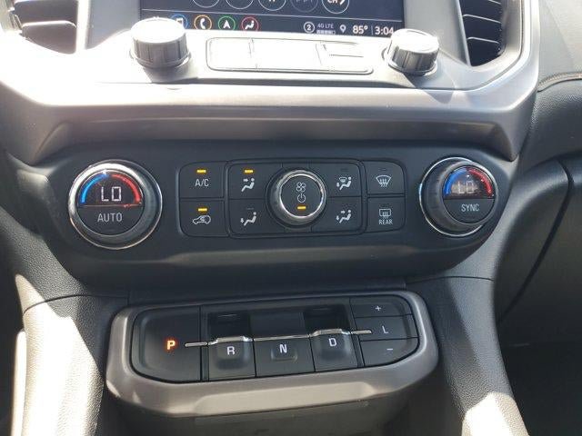 Used 2023 GMC Acadia AT4 w/ Technology Package AWD/4WD image 25