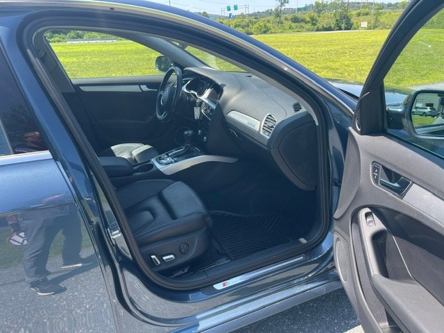 Used 2016 Audi A4 2.0T Premium Plus w/ Technology Package AWD/4WD image 10