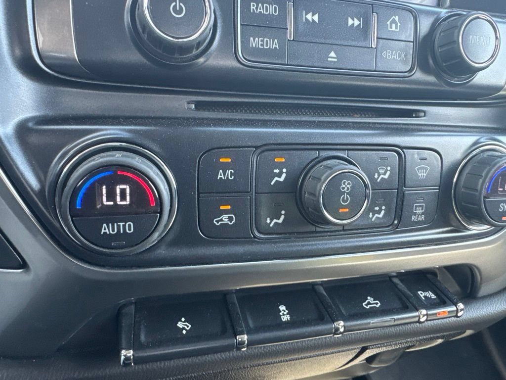 Used 2018 Chevrolet Silverado 3500 LT AWD/4WD image 20