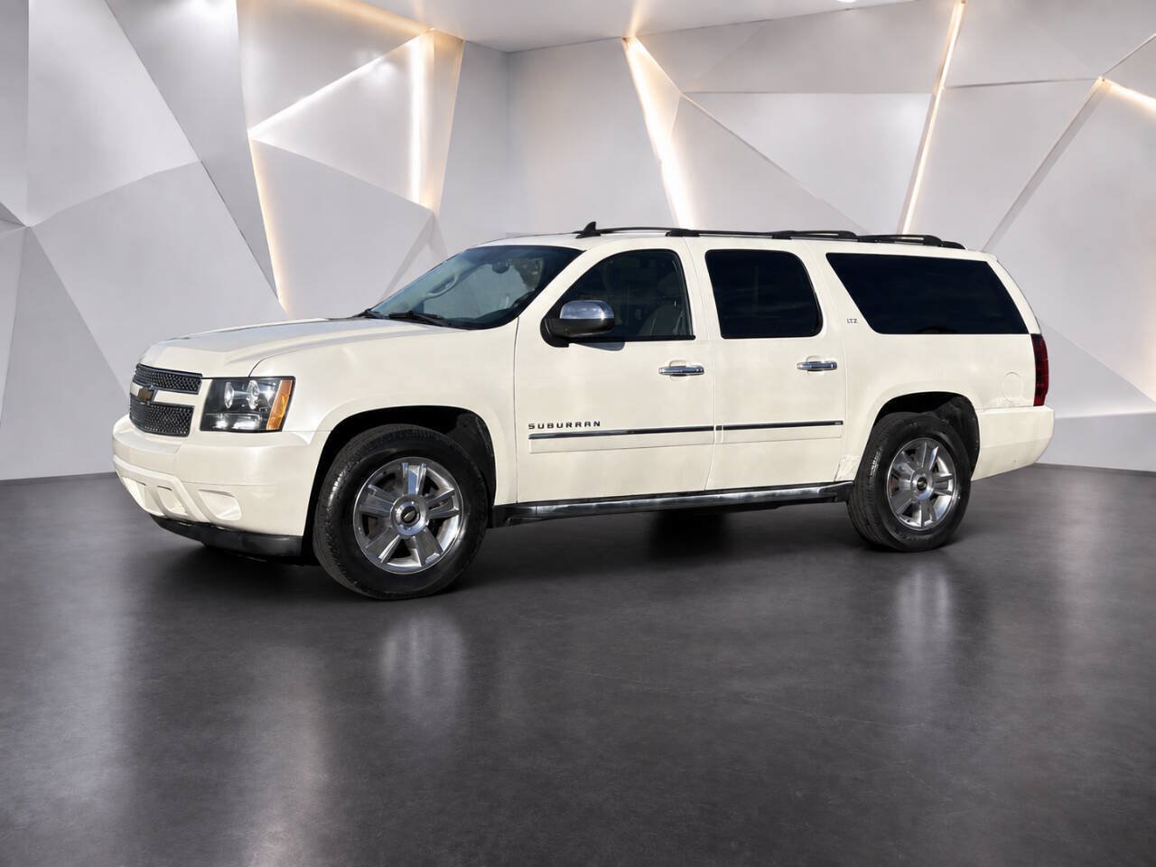 Used 2010 Chevrolet Suburban LTZ AWD/4WD image 1