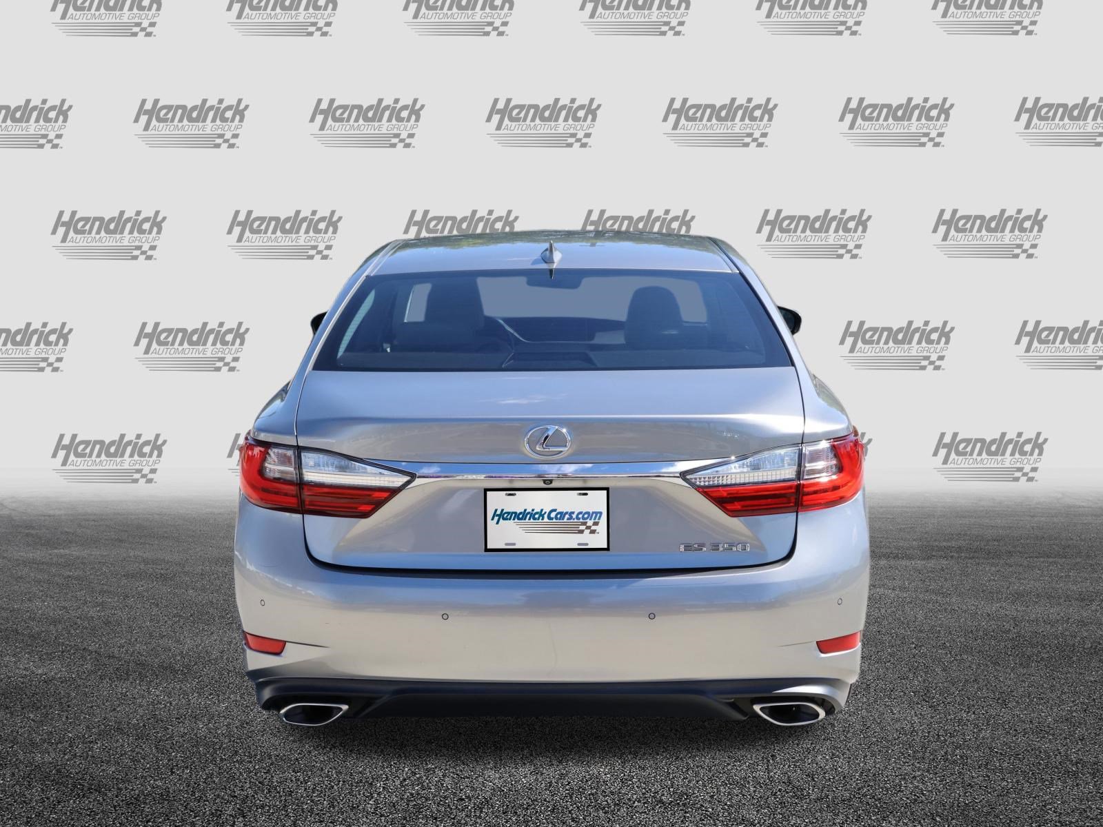 Used 2018 Lexus ES 350 350 w/ Luxury Package w/Wood Trim image 8