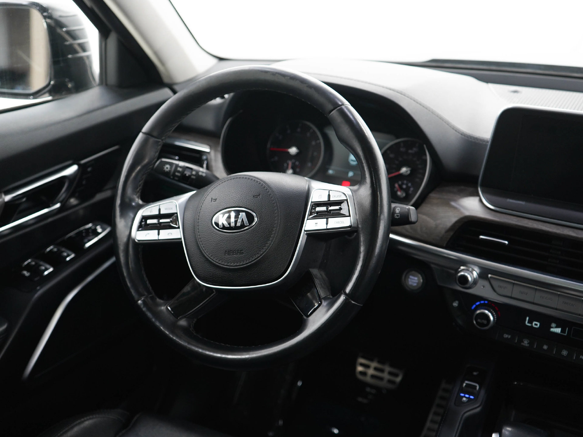 Used 2020 Kia Telluride SX AWD/4WD image 14