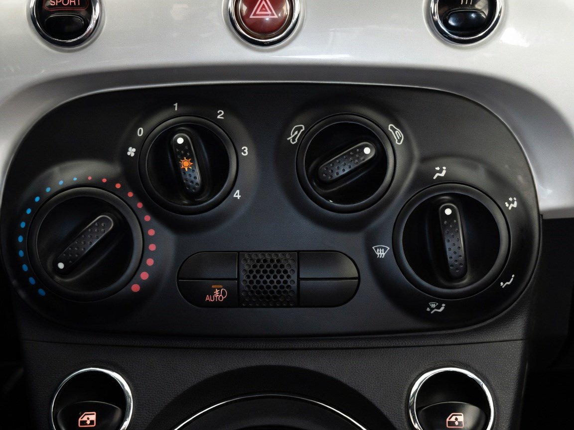 Used 2012 FIAT 500 Sport FWD image 10