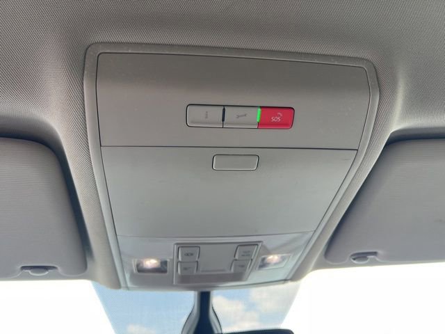 Used 2021 Volkswagen Atlas SE image 23