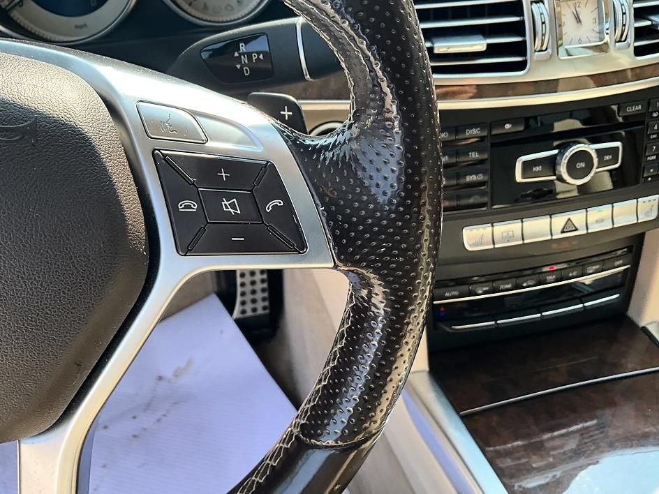 Used 2014 Mercedes-Benz E 350 4MATIC Sedan image 34