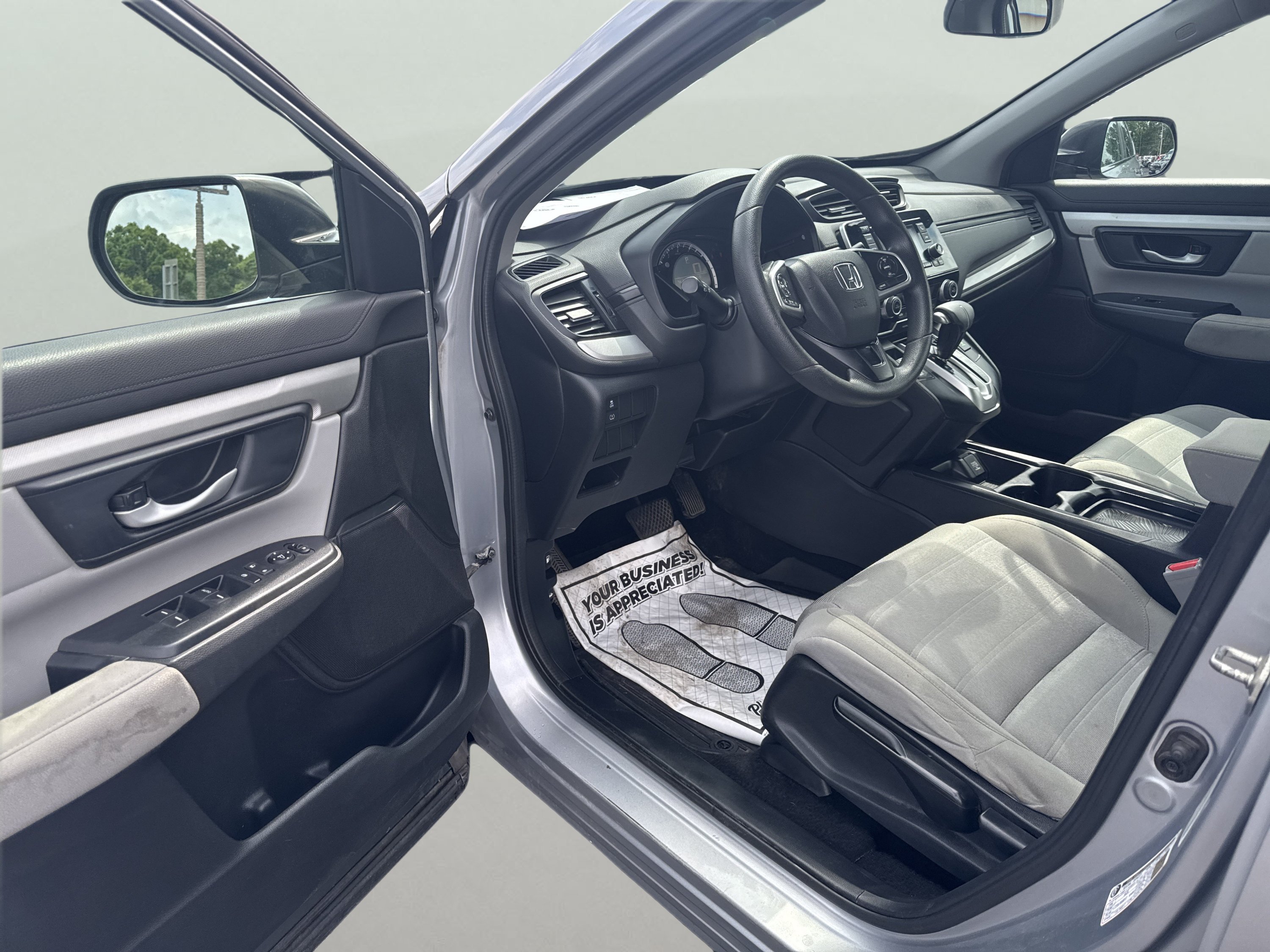 Used 2019 Honda CR-V LX image 10