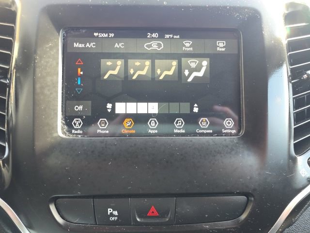 Certified 2019 Jeep Cherokee Latitude Plus image 19