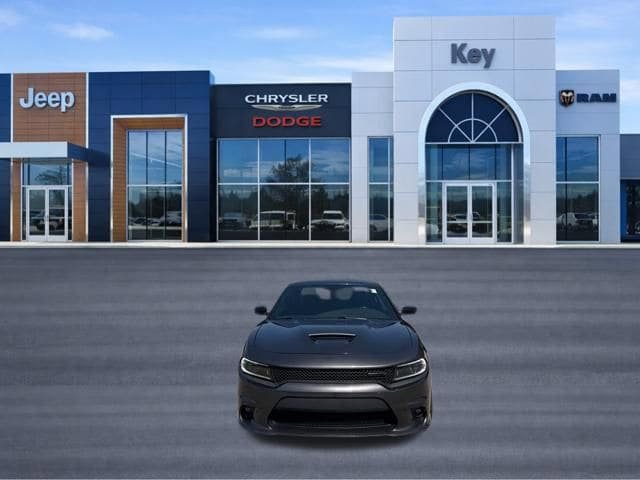 Used 2022 Dodge Charger R/T w/ Blacktop Package RWD image 9