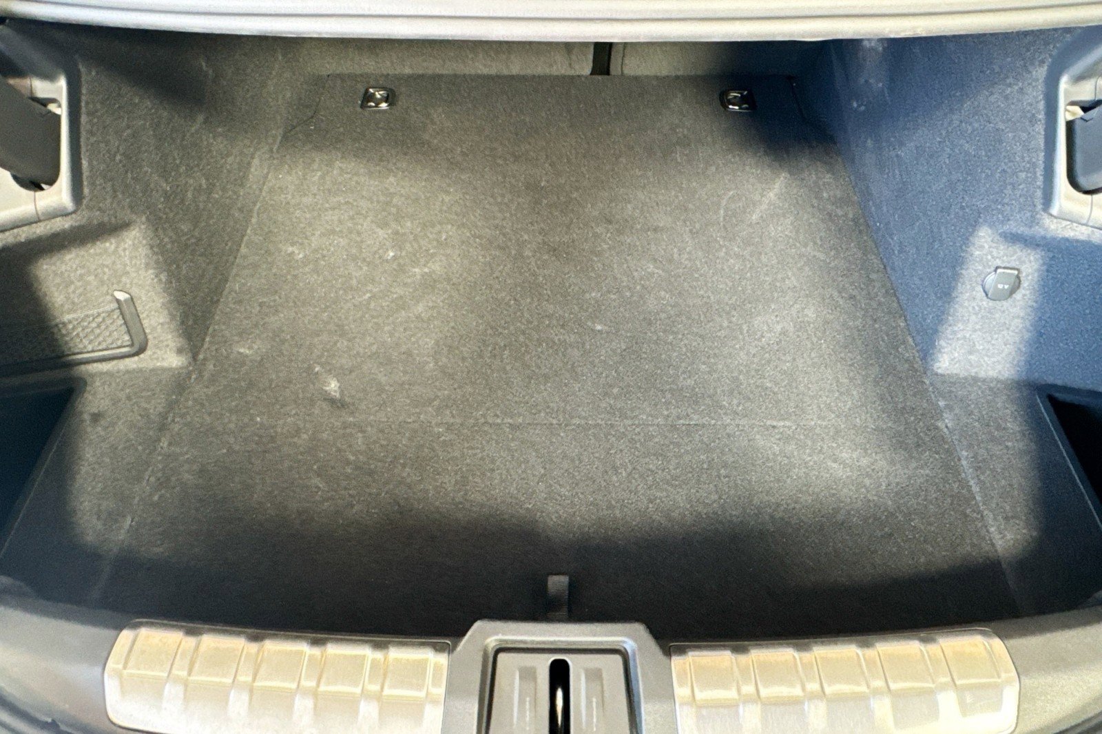 Used 2023 Porsche Taycan GTS image 26