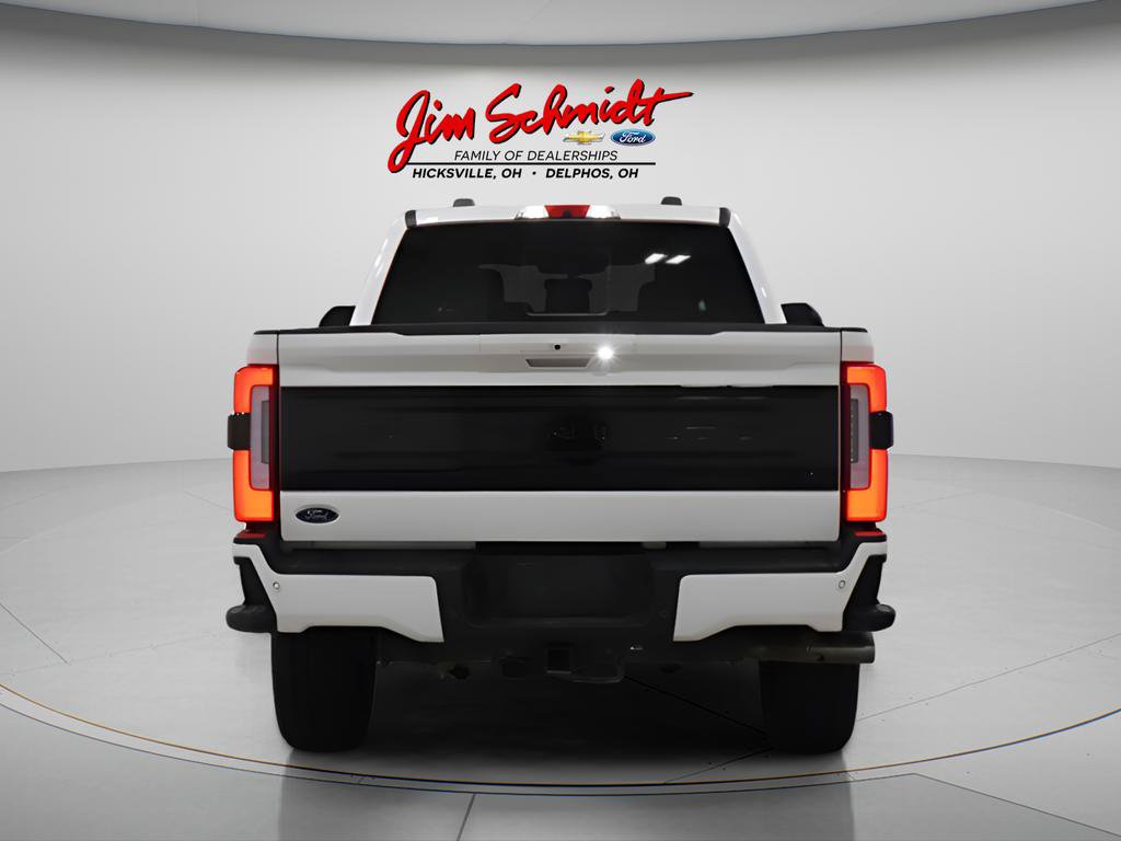 Used 2025 Ford F250 Platinum w/ FX4 Off-Road Package AWD/4WD image 5