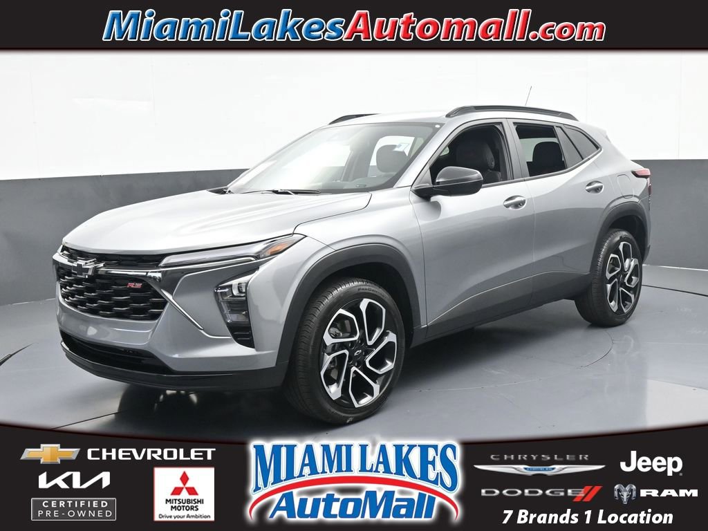 Used 2025 Chevrolet Trax RS w/ Driver Confidence Package