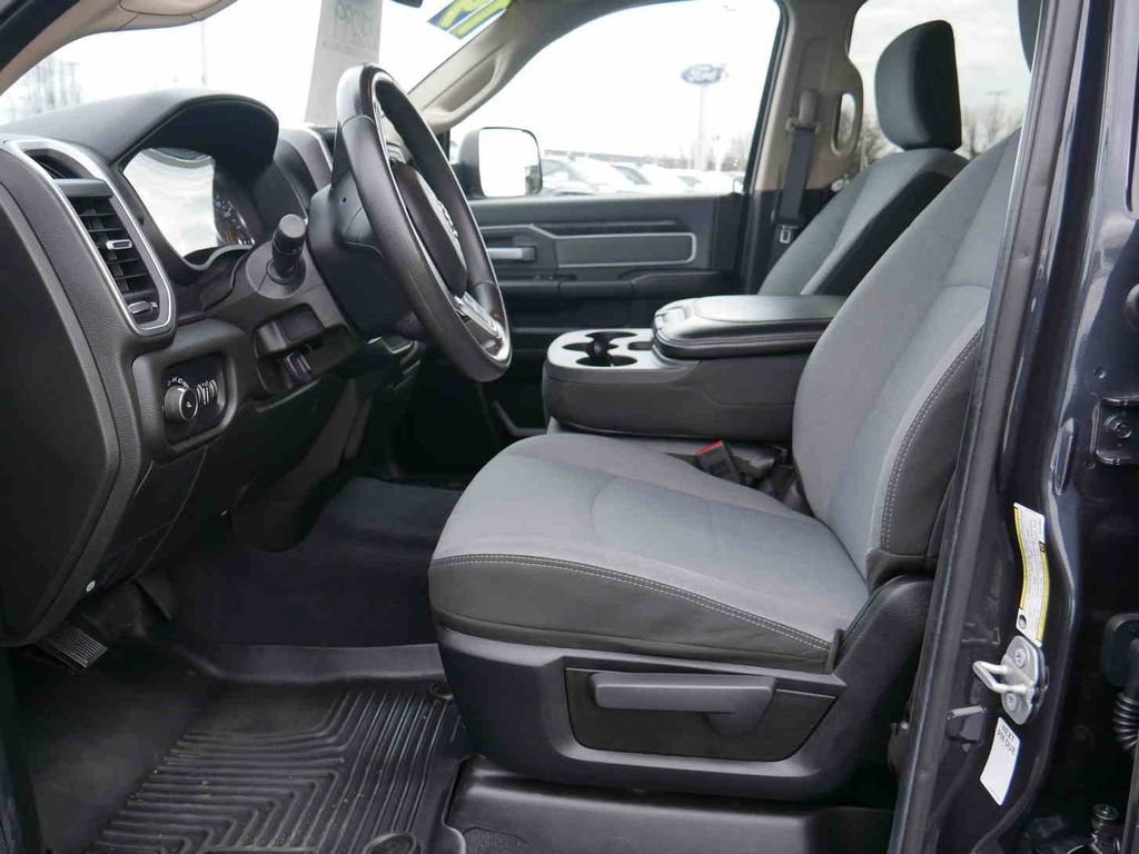 Used 2019 RAM 2500 Big Horn image 29