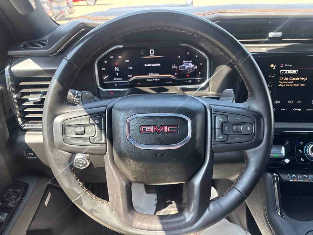 Used 2025 GMC Sierra 1500 AT4 w/ Technology Package AWD/4WD image 17