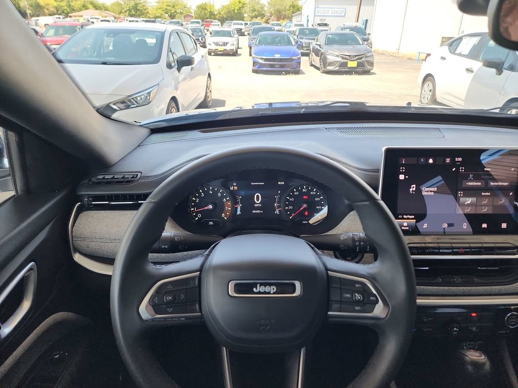 Used 2024 Jeep Compass Latitude AWD/4WD image 18