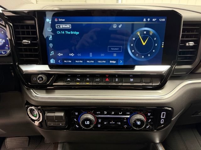 Certified 2024 Chevrolet Silverado 1500 High Country w/ High Country Premium Package AWD/4WD image 11