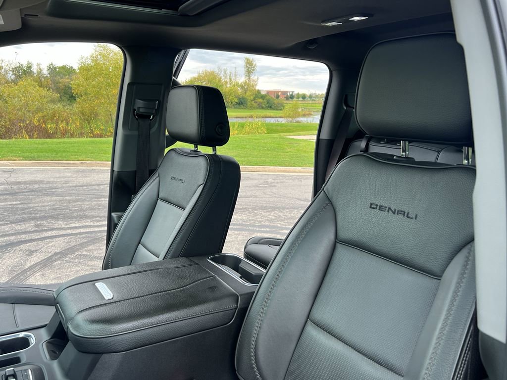 Used 2024 GMC Sierra 2500 Denali w/ Technology Package image 20