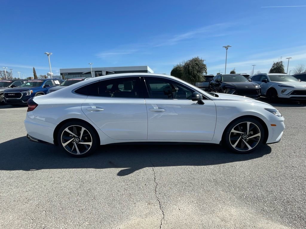 Used 2023 Hyundai Sonata SEL Plus image 9