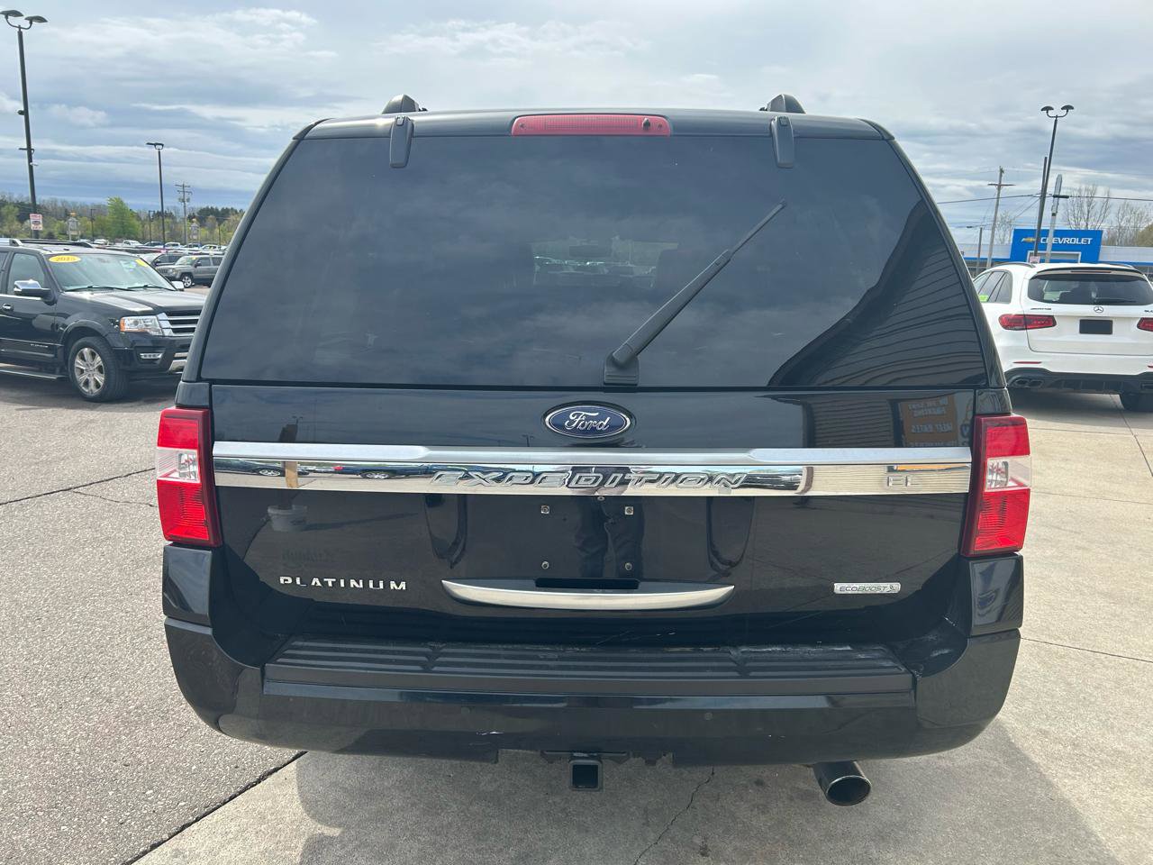 Used 2017 Ford Expedition EL Platinum AWD/4WD image 6