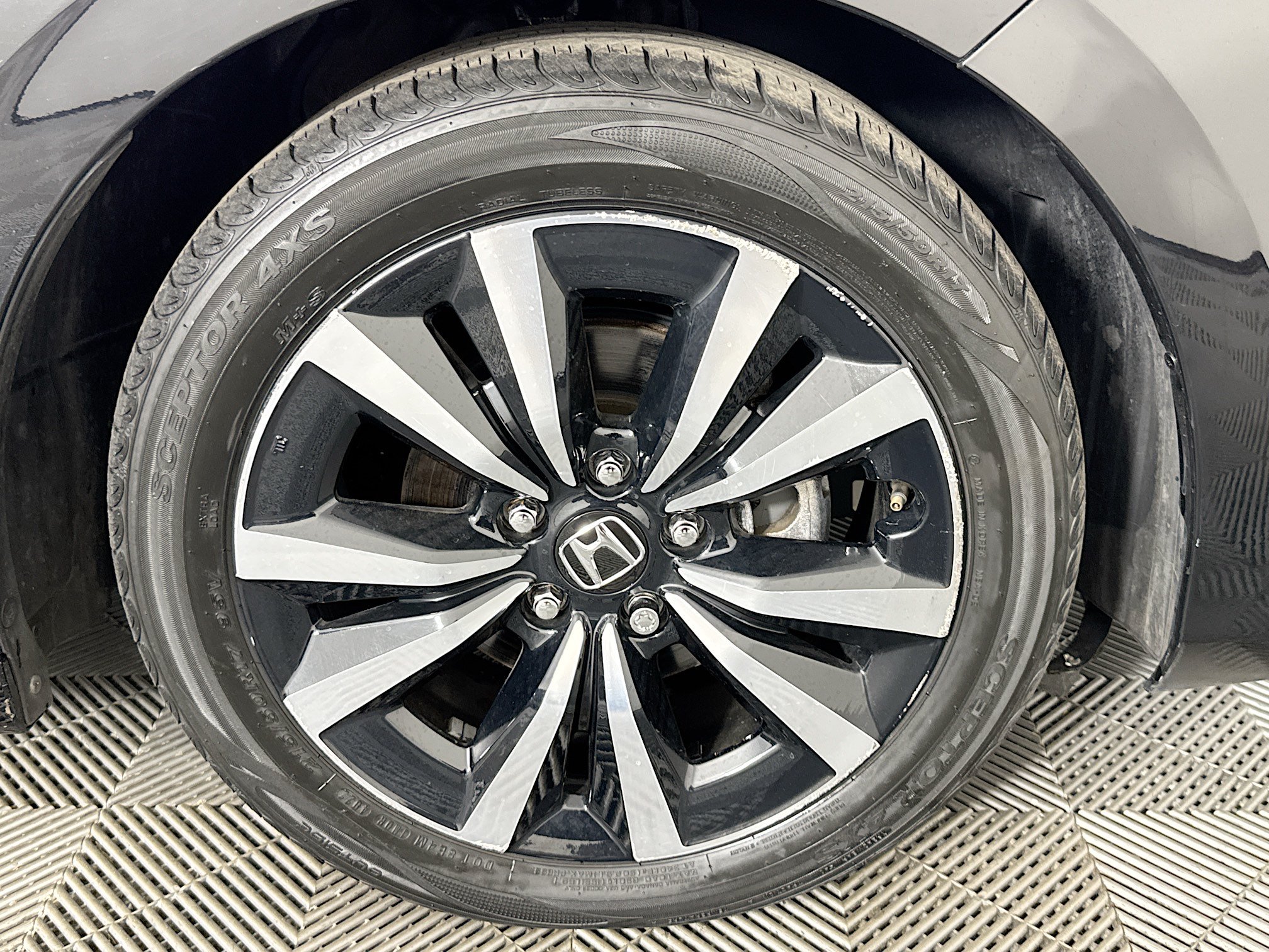 Used 2023 Honda Civic EX-L image 30