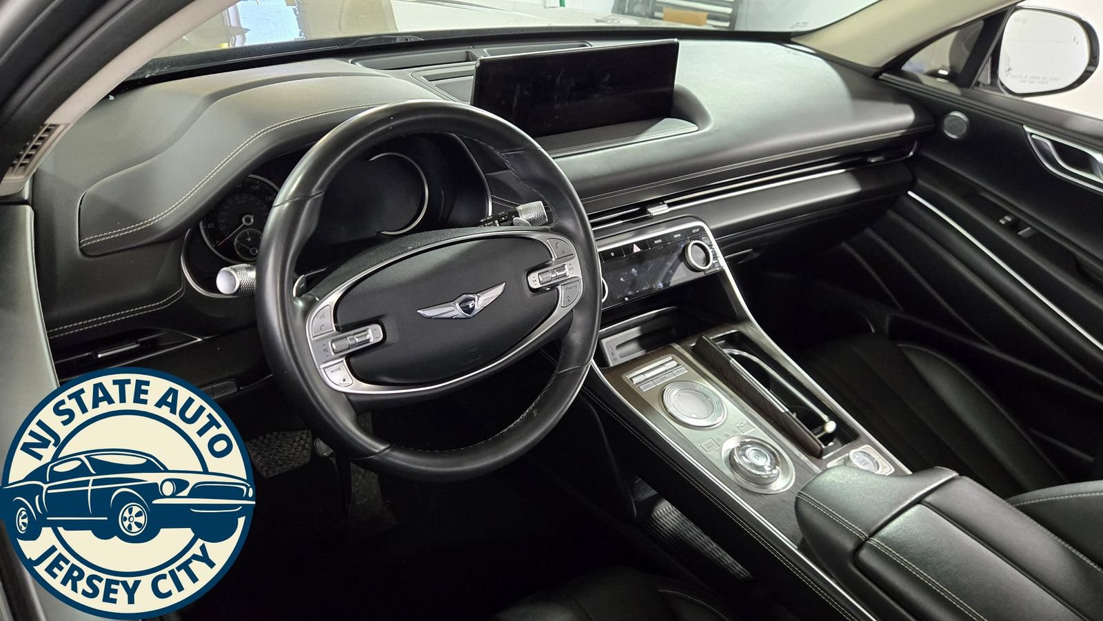 Used 2021 Genesis GV80 2.5T AWD/4WD image 11
