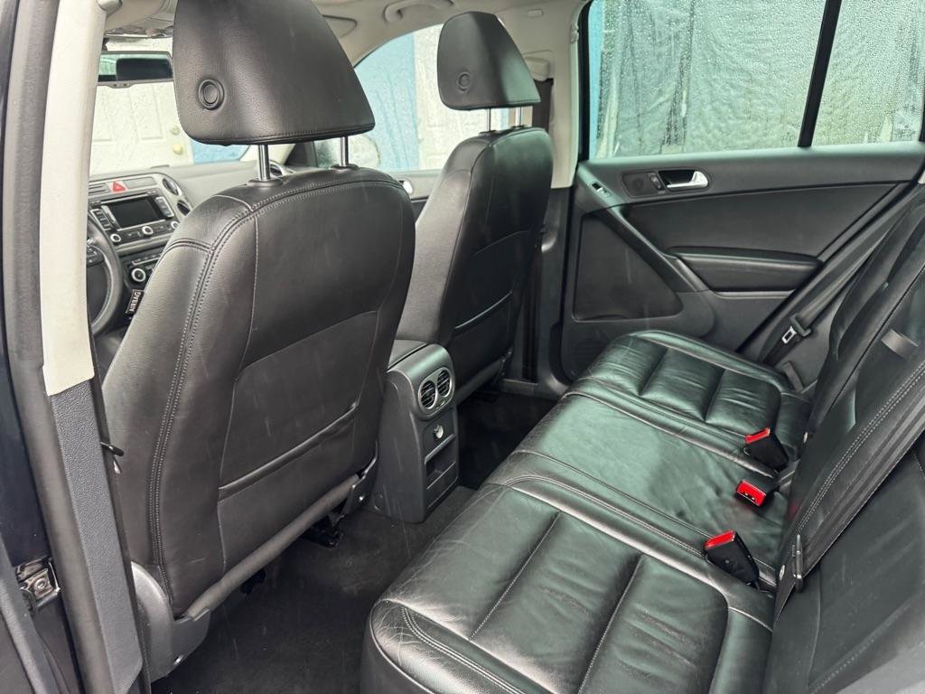 Used 2011 Volkswagen Tiguan S AWD/4WD image 13