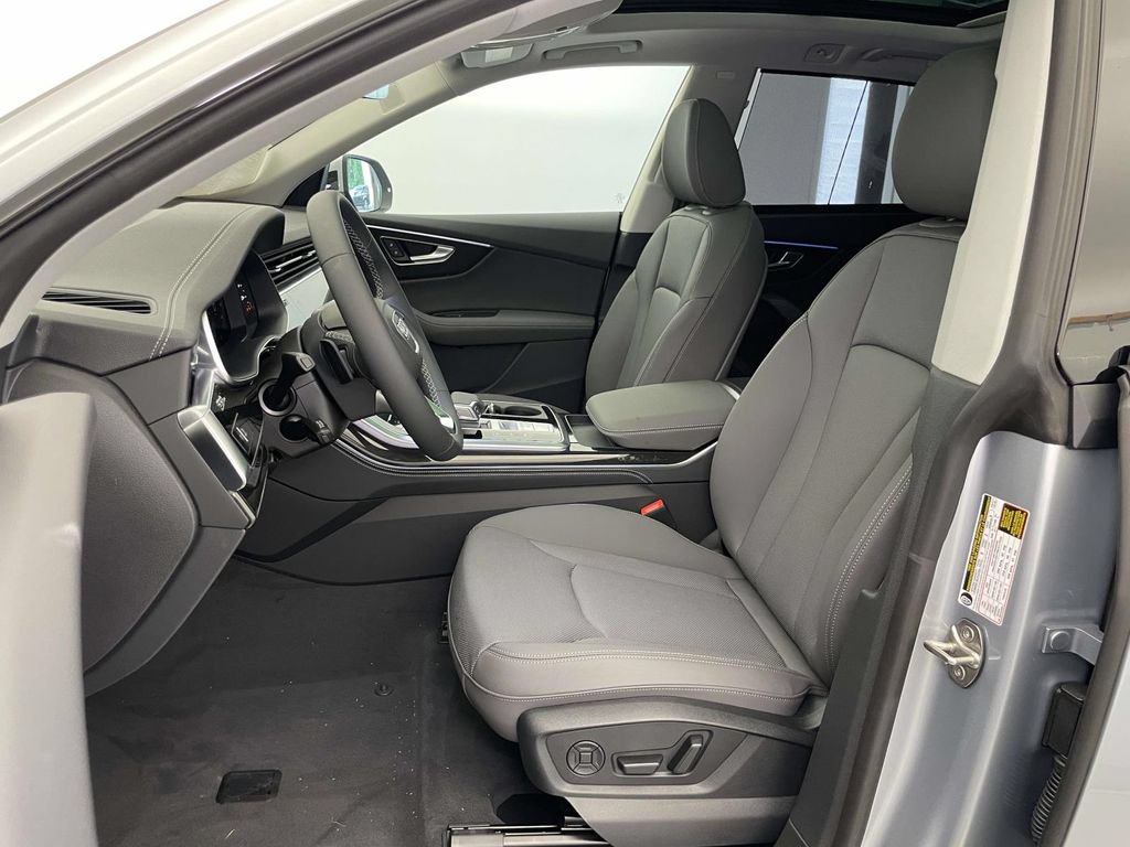 New 2026 Audi Q8 Premium Plus AWD/4WD image 5