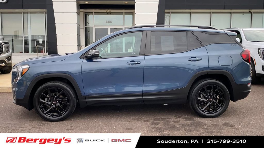 Certified 2024 GMC Terrain SLE w/ Driver Convenience Package AWD/4WD image 5