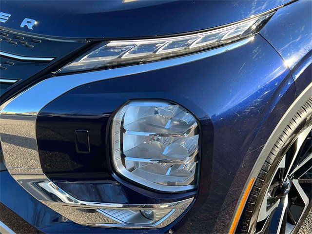 Used 2022 Mitsubishi Outlander SEL image 8