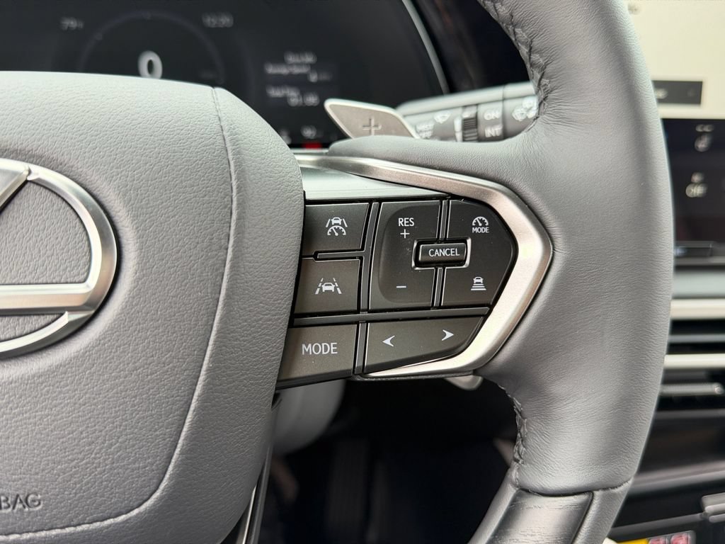 New 2026 Lexus RX 350h AWD/4WD image 15