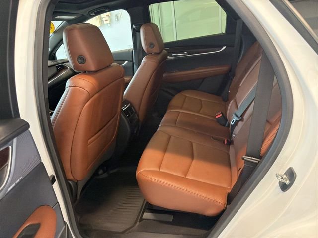Used 2023 Cadillac XT5 Premium Luxury AWD/4WD image 17