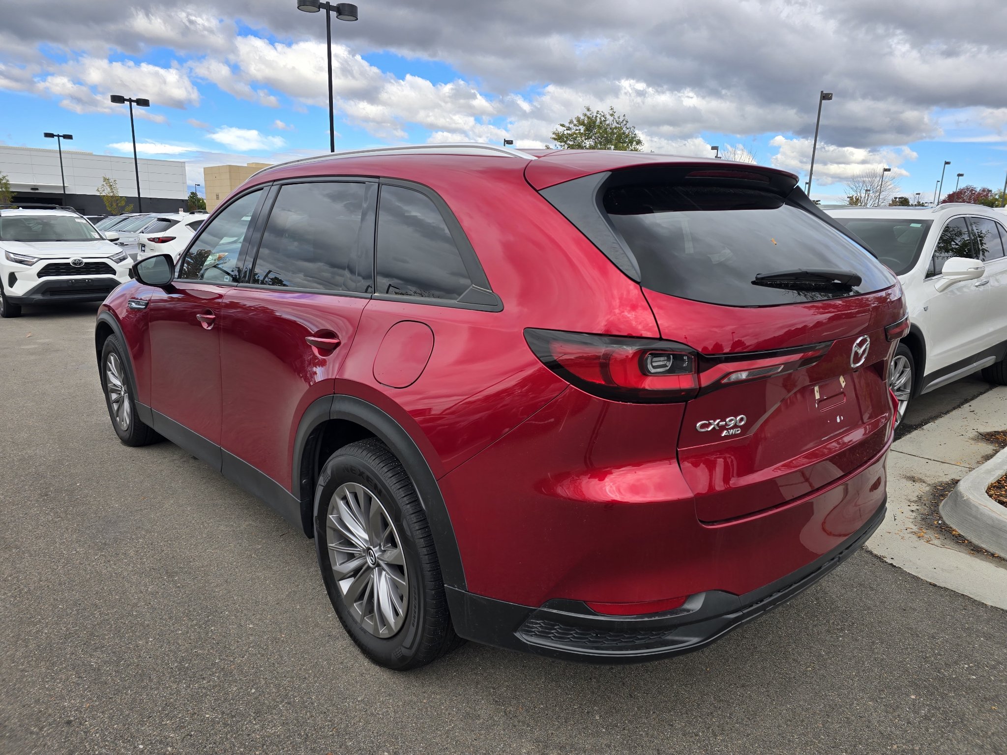 Used 2024 MAZDA CX-90 Plug-In Hybrid w/ Preferred AWD/4WD image 3