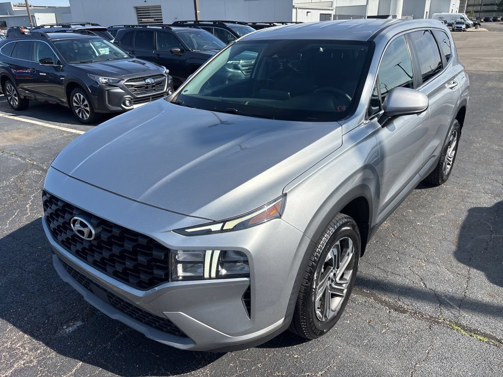 Used 2022 Hyundai Santa Fe SE AWD/4WD image 6