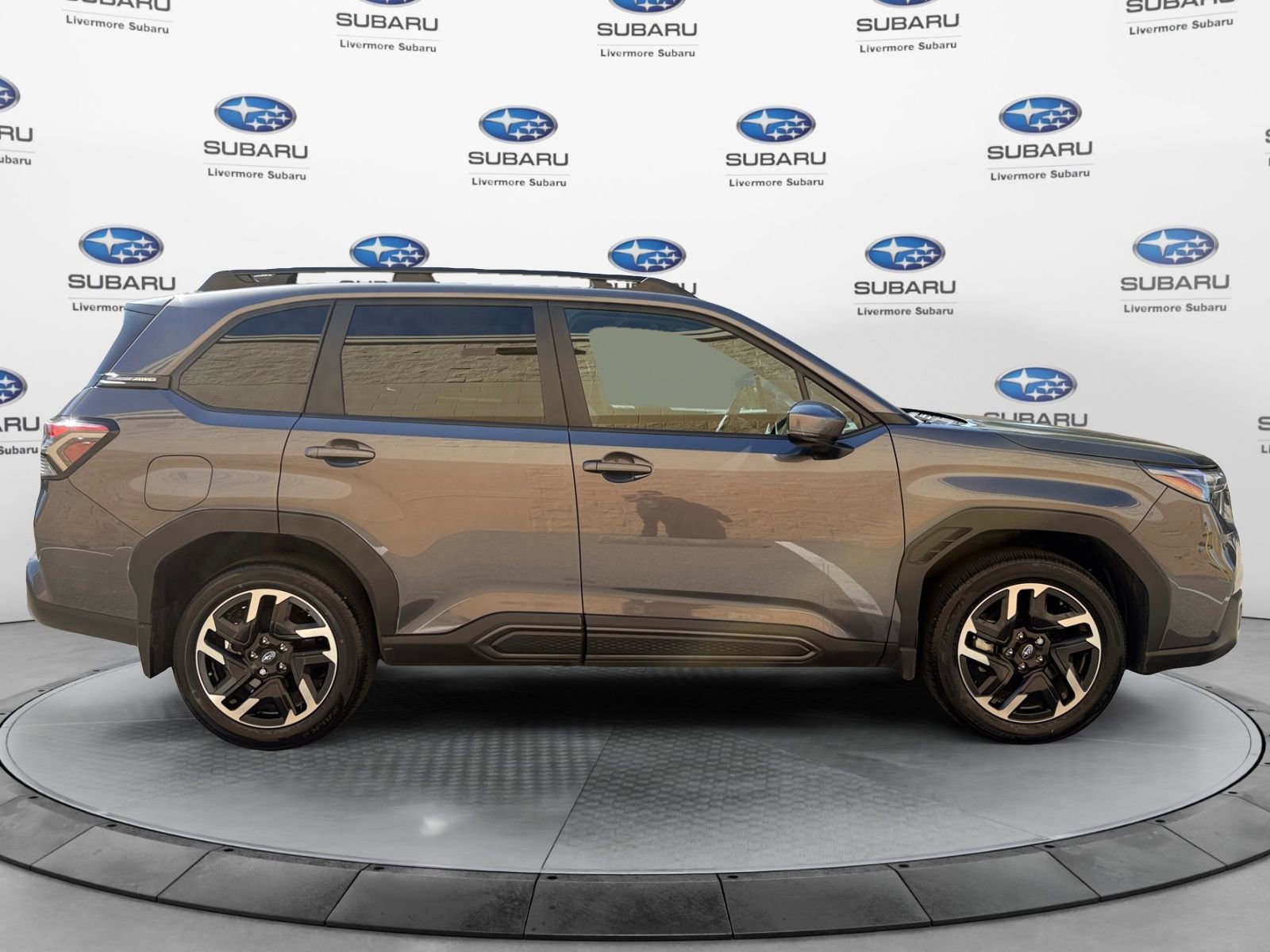Used 2026 Subaru Forester Limited AWD/4WD image 3