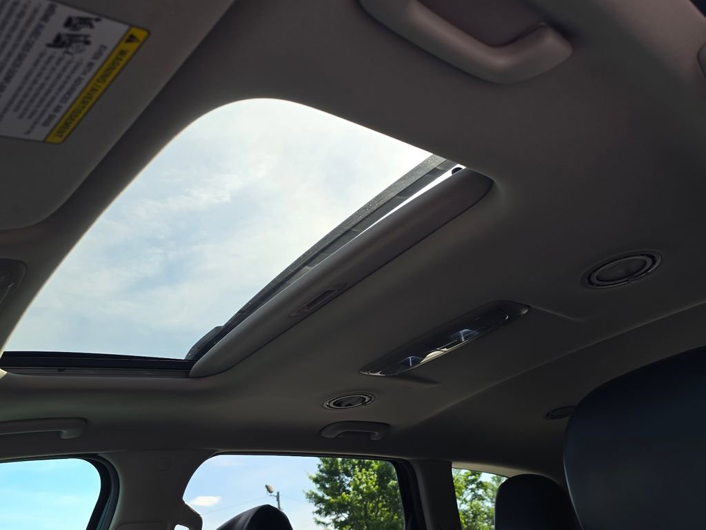 Certified 2024 Kia Telluride S w/ S Sunroof Package AWD/4WD image 16